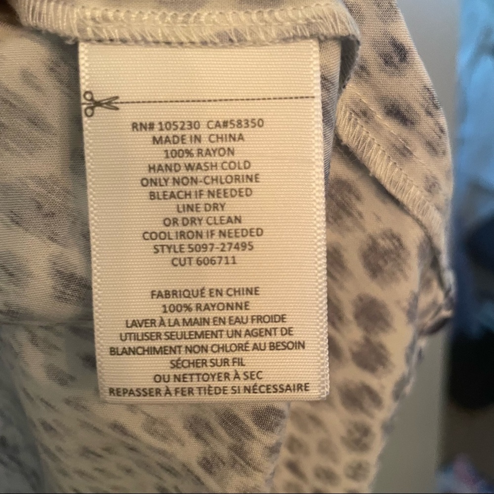 Soft Joie Blouse Top - Picture 4 of 7